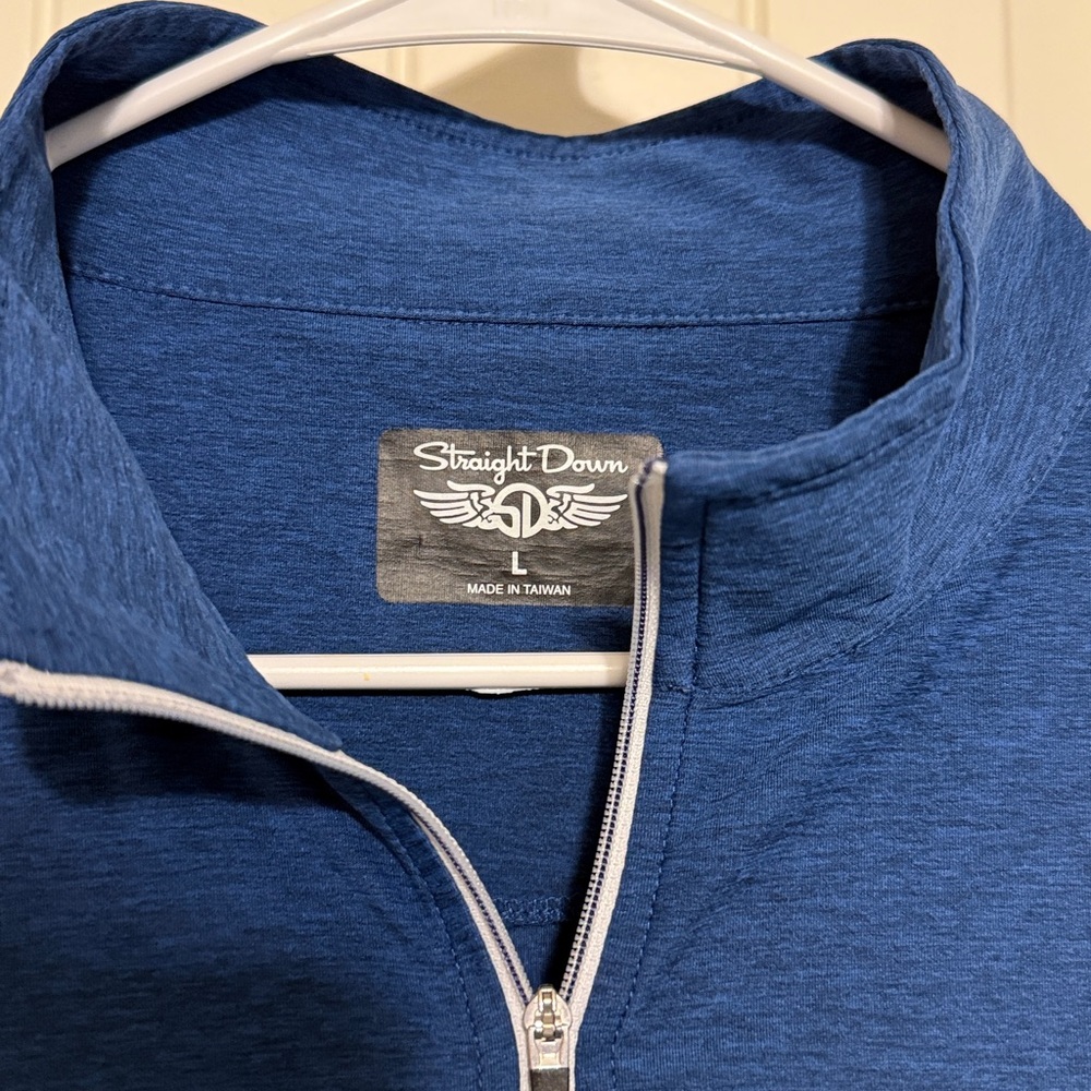 Straightdown Pullover Large - image 3